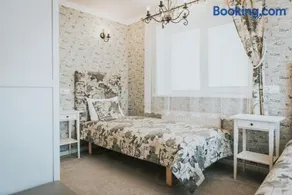Van Vila - Image 2