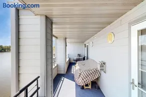 Lighthouse Cove Condo Resort: 418 - Image 3