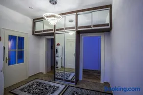Luxury Air-conditioned Family Apartment Špitálska Old Town - Image 2
