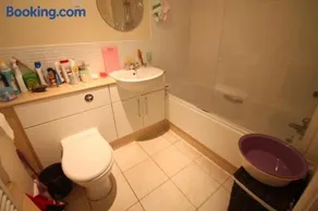 Parkhouse Court - Image 5