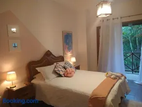 Casa com piscina, espaço gourmet e salão de jogos. - Image 4