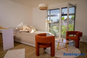 BOHO Apartmán v centre, smart & self check-in 24h,private parking - Image 1