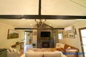 Ceffyl Cottage - Image 1