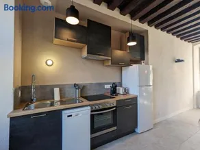 Gîte Authentique en Berry - Étang de Pêche, Confort Moderne, À 10 min du Spa - Image 4