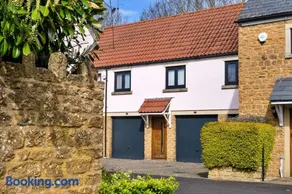 Finest Retreats - Hollies Coach House - Image 5