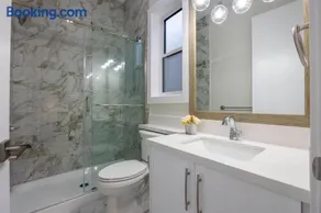 Excellent Place to Stay - Image 4
