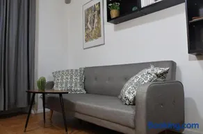 Crystal Ship Apartments - Image 4