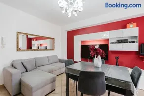 Appartement avec terrasse, barbecue et internet haut débit | Vue ville | Adapté au travail à distance - Image 4