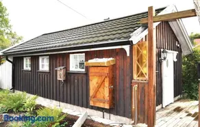 Stunning Home In Lärbro With Wifi - Image 3