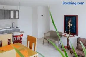 Bello Apartamento 2 alcobas y Parqueadero - Image 4