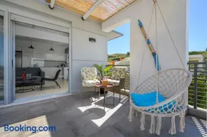 Wonderview Exclusive Apartment - Image 3