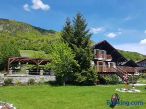 Logement dans un chalet à La Heutte - Image 2