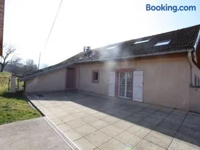 Gîte spacieux avec terrasse et cheminée près de Saint-Dié, à 28 km de Gérardmer - Image 1