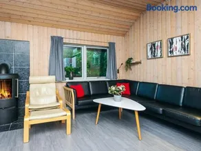 8 person holiday home in Ebeltoft-By Traum - Image 3