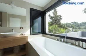 Magnifique Villa d’Architecte & Piscine à débordement - Image 1