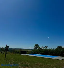 Sitio com Piscina, Churrasco e Vista Incrível! - Image 2