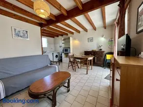 Maison proche plage à La Cotinière avec jardin et parking - Image 4