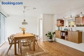 Flot Nyrenoveret Feriehus Ved Ebeltoft - Image 3