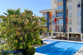 Apartamento con piscina en Sant Pol de Mar - Image 1