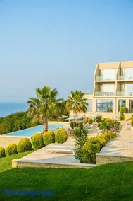 PRIVE The Luxury Villa & Boutique Hotel, Cape of Rodon - Image 3