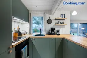 Cozy And Family-Friendly Holiday Cottage Near The Beach And Nature - Image 2