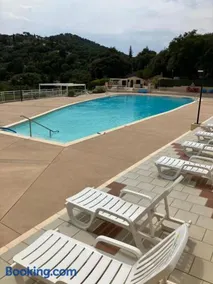 Chalet Var Canebières - Image 1