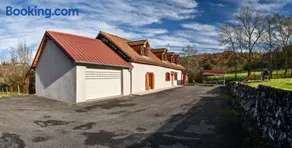 Gîte con terraza, barbacoa y jardín - Image 2