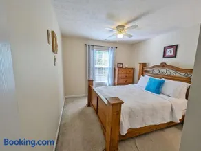 Peaceful Oasis at Crimson Ridge - Image 3