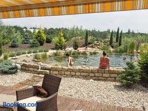 Lake View Apartments at Golf Resort Kunětická Hora, Dříteč - Image 2