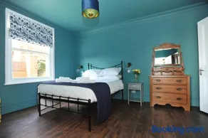 Beechurst Serviced Apartments - Image 4