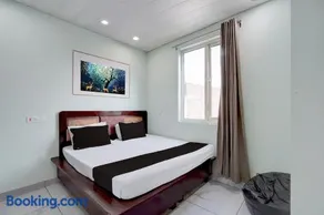 HOTEL O M.R - Image 2