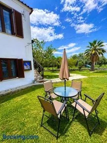 Elia & Petra Villa - Image 2