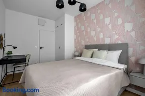 Ochota Three-Bedroom Apartment - 79m2, Parking, Balcony - by Rentujemy - Image 2