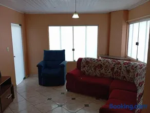 Ampla acomodação e com ótimo localização - Image 4