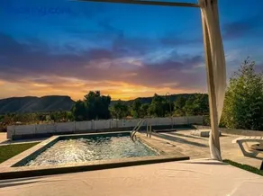 Villa en Biar con piscina privada y jardín - Image 3