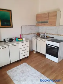 Apartmen Kuca za odmor i familiju - Image 5