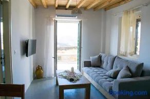 Traditional suites in Chora Kythnos #4 - Image 2