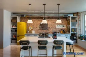 The 1913 - newly renovated historic downtown loft - Image 1