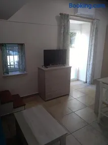 Frago's House - Image 3