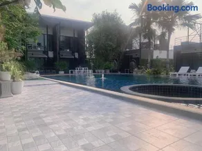 Sp3 Hotel - Image 1