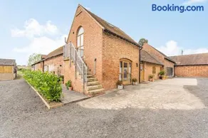 The Granary at Lane End Farm - Image 2