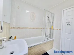 Room 1 Shared House in Bootle - Image 4
