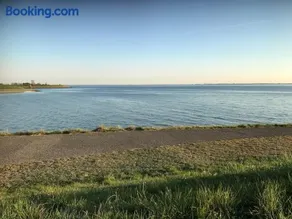 Ruime woning Tholen 5 min van het strand - Image 5