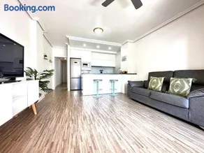 Arenales del Sol Beach Apartment - Image 5