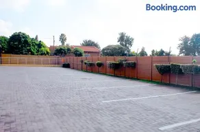 Divine Guest Lodge - Image 1