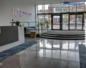Marco Island -Very Spacious City Centre 1 Bedroom Apartment - Image 2