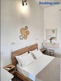 Voula Accommodation - Image 3