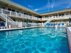 Ashore Beach Retreat-1BR 1BA with pool, parking, 1 & half block to Beach & Boardwalk, Morey's Pier - Image 2