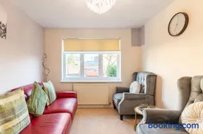Spacious 3-bed Home - Nature Reserve Retreat - Image 5
