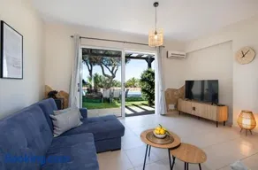 Gabriel apartment with a shared pool close to the beach - Image 5
